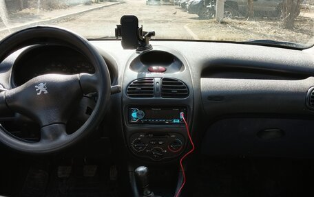 Peugeot 206, 2000 год, 199 000 рублей, 5 фотография