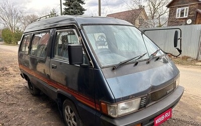 Toyota Town Ace III, 1985 год, 100 000 рублей, 1 фотография