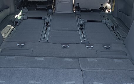 Toyota Sienna III, 2010 год, 2 200 000 рублей, 15 фотография