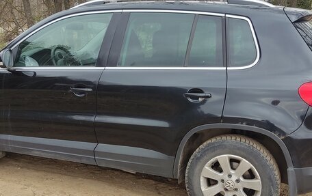 Volkswagen Tiguan I, 2011 год, 620 000 рублей, 6 фотография
