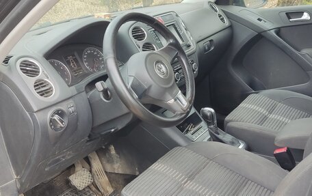 Volkswagen Tiguan I, 2011 год, 620 000 рублей, 11 фотография