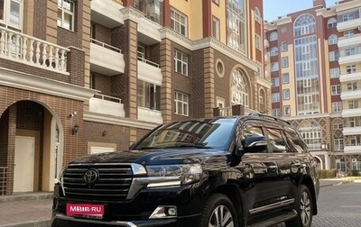 Toyota Land Cruiser 200, 2017 год, 7 600 000 рублей, 1 фотография