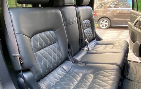 Toyota Land Cruiser 200, 2017 год, 7 600 000 рублей, 15 фотография