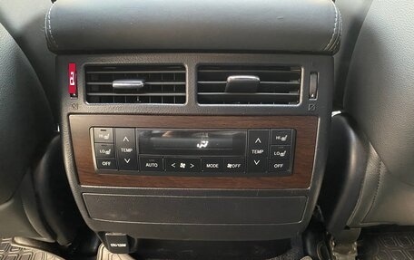 Toyota Land Cruiser 200, 2017 год, 7 600 000 рублей, 17 фотография