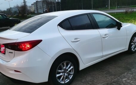 Mazda 3, 2017 год, 1 950 000 рублей, 1 фотография