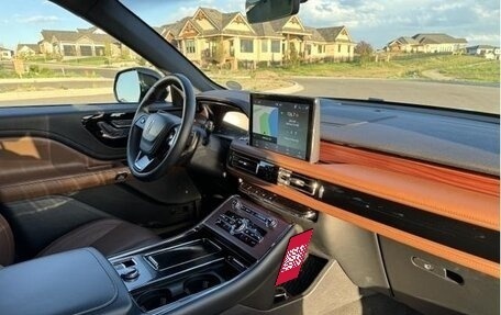 Lincoln Aviator II, 2021 год, 4 100 000 рублей, 9 фотография