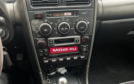 Lexus IS II рестайлинг 2, 1999 год, 930 000 рублей, 18 фотография