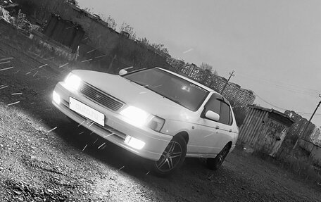 Nissan Bluebird XI, 2001 год, 330 000 рублей, 4 фотография