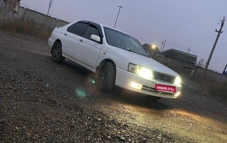 Nissan Bluebird XI, 2001 год, 330 000 рублей, 2 фотография