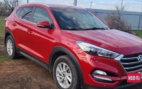Hyundai Tucson III, 2018 год, 2 350 000 рублей, 2 фотография