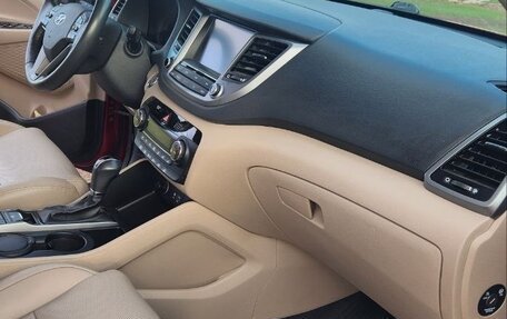 Hyundai Tucson III, 2018 год, 2 350 000 рублей, 12 фотография