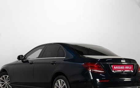 Mercedes-Benz E-Класс, 2016 год, 2 249 000 рублей, 7 фотография