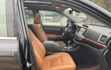 Toyota Highlander III, 2021 год, 3 904 000 рублей, 14 фотография