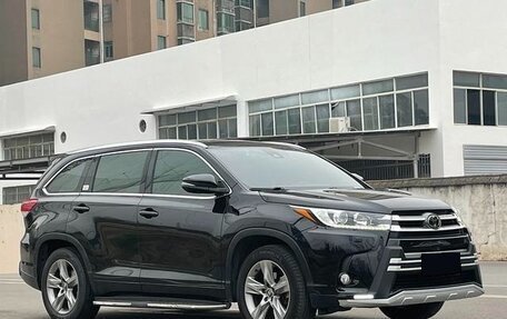 Toyota Highlander III, 2021 год, 3 904 000 рублей, 3 фотография