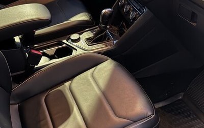 Volkswagen Tiguan II, 2018 год, 3 950 000 рублей, 1 фотография