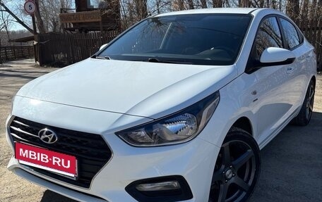 Hyundai Solaris II рестайлинг, 2019 год, 1 500 000 рублей, 1 фотография