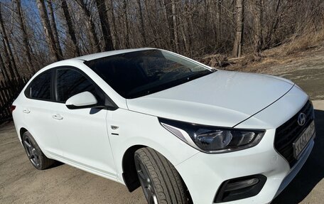 Hyundai Solaris II рестайлинг, 2019 год, 1 500 000 рублей, 5 фотография