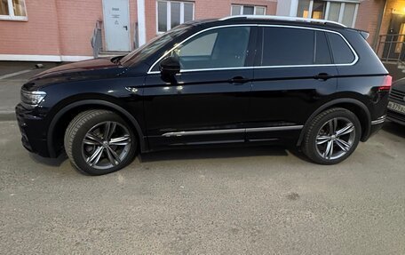 Volkswagen Tiguan II, 2018 год, 3 950 000 рублей, 6 фотография