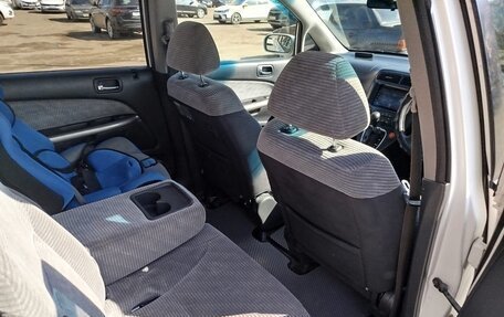 Honda Stream I рестайлинг, 2002 год, 430 000 рублей, 8 фотография