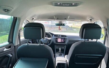 Volkswagen Tiguan II, 2018 год, 2 150 000 рублей, 6 фотография