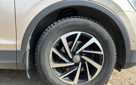 Volkswagen Tiguan II, 2018 год, 2 150 000 рублей, 18 фотография
