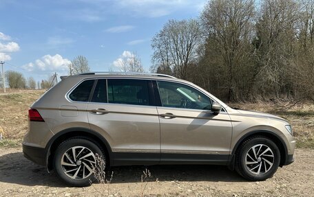 Volkswagen Tiguan II, 2018 год, 2 150 000 рублей, 22 фотография