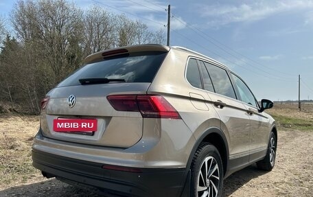 Volkswagen Tiguan II, 2018 год, 2 150 000 рублей, 9 фотография