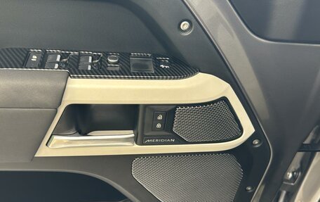 Land Rover Defender II, 2020 год, 5 000 000 рублей, 9 фотография
