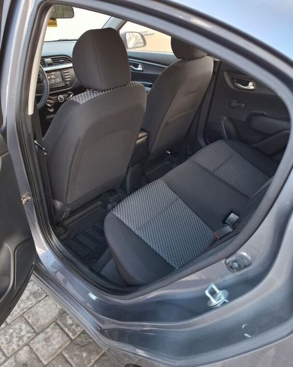 KIA Rio, 2018 год, 1 350 000 рублей, 8 фотография