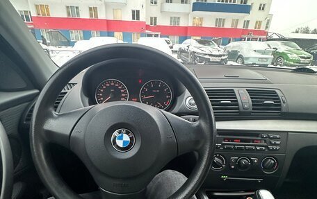 BMW 1 серия, 2010 год, 550 000 рублей, 6 фотография