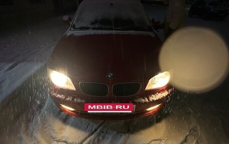 BMW 1 серия, 2010 год, 550 000 рублей, 2 фотография