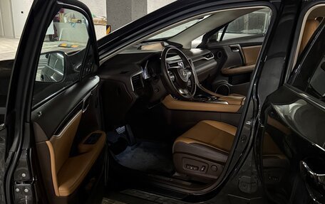 Lexus RX IV рестайлинг, 2019 год, 6 300 000 рублей, 11 фотография