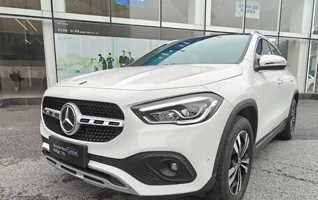 Mercedes-Benz GLA, 2022 год, 2 600 000 рублей, 4 фотография