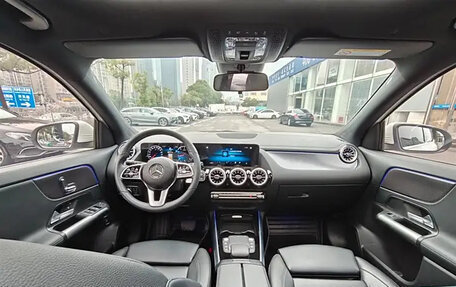 Mercedes-Benz GLA, 2022 год, 2 600 000 рублей, 18 фотография