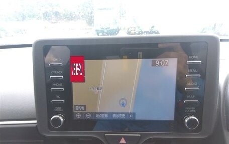 Toyota Yaris, 2021 год, 770 000 рублей, 8 фотография