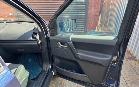 Land Rover Freelander II рестайлинг 2, 2014 год, 1 600 000 рублей, 10 фотография