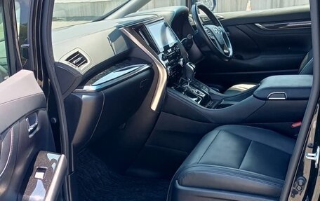Toyota Alphard III, 2019 год, 5 150 000 рублей, 12 фотография