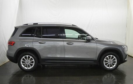 Mercedes-Benz GLB, 2020 год, 3 100 000 рублей, 4 фотография