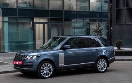 Land Rover Range Rover IV рестайлинг, 2018 год, 9 900 000 рублей, 4 фотография
