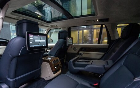 Land Rover Range Rover IV рестайлинг, 2018 год, 9 900 000 рублей, 10 фотография