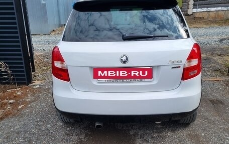 Skoda Fabia II, 2012 год, 680 000 рублей, 3 фотография