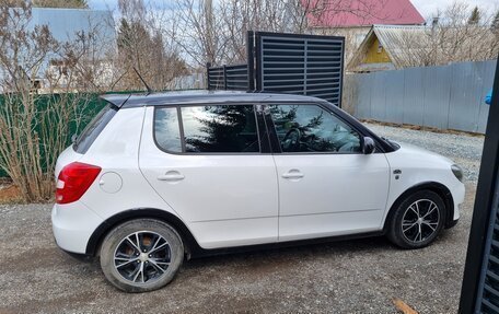 Skoda Fabia II, 2012 год, 680 000 рублей, 4 фотография
