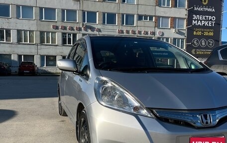 Honda Fit III, 2012 год, 1 111 000 рублей, 8 фотография