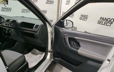 Skoda Fabia II, 2012 год, 586 000 рублей, 16 фотография
