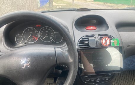 Peugeot 206, 2005 год, 325 000 рублей, 8 фотография