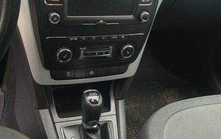 Skoda Yeti I рестайлинг, 2013 год, 995 000 рублей, 10 фотография