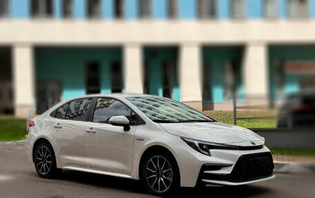 Toyota Corolla, 2022 год, 1 600 000 рублей, 3 фотография