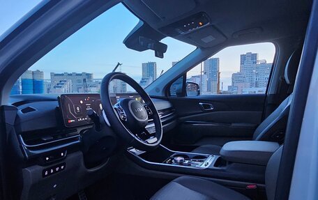 KIA Carnival, 2024 год, 6 590 000 рублей, 13 фотография