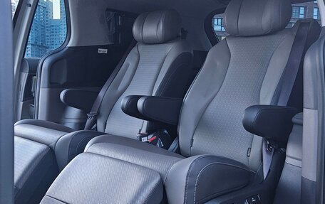 KIA Carnival, 2024 год, 6 590 000 рублей, 18 фотография