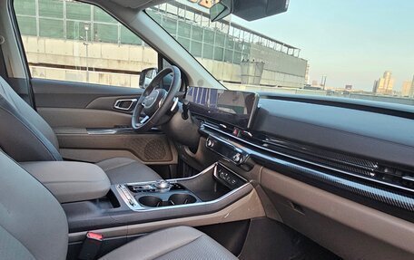 KIA Carnival, 2024 год, 6 590 000 рублей, 21 фотография